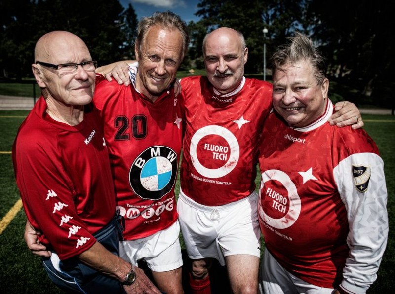 En gång IFK, alltid IFK. Vasemmalta Matti Haahti, Torbjörn Wiik, Trygve Wahlbeck ja Gary Sundberg.