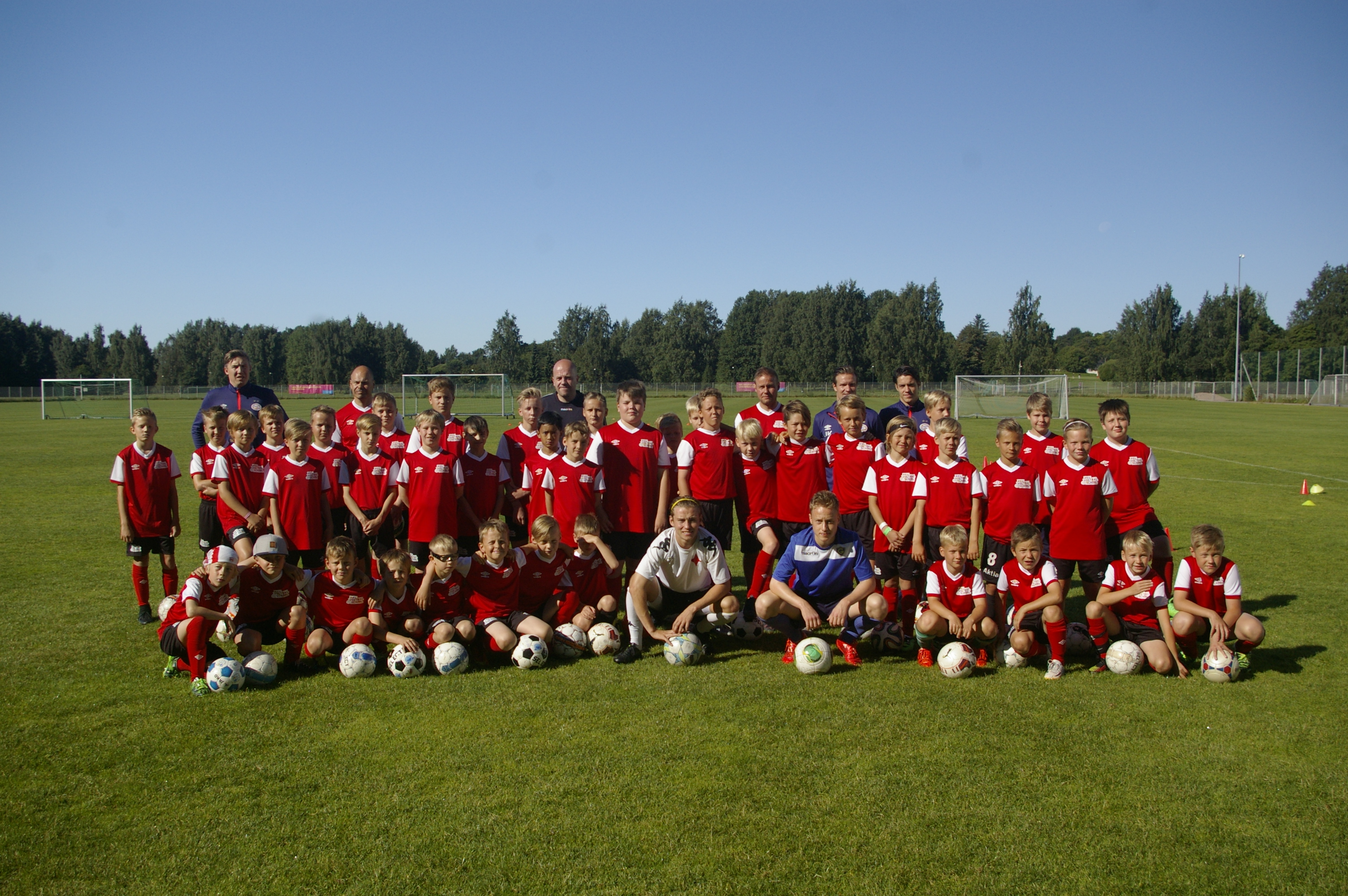 PSV Jalkapallokoulu 1.-2.8.2016 Talin urheilupuistossa – ilmoittautuminen käynnissä