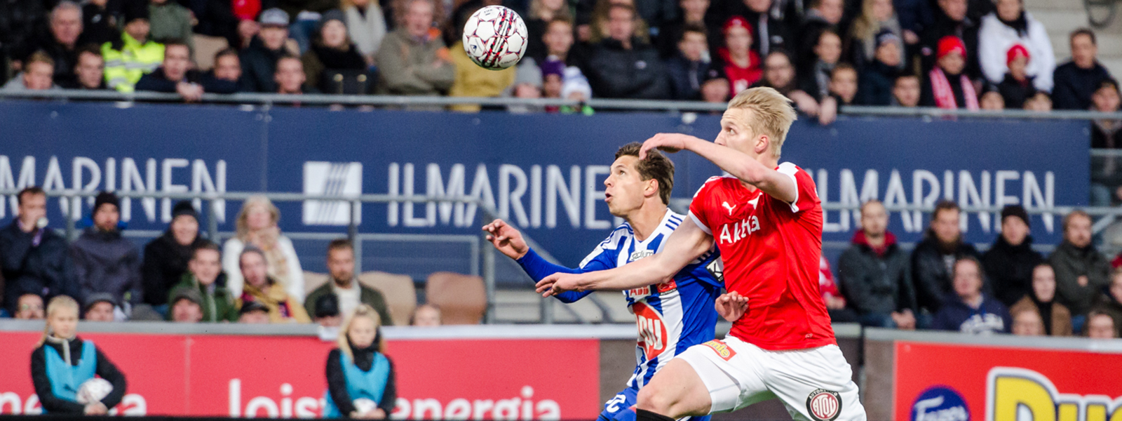 HIFK:n 20-vuotias Juho Pirttijoki oli ilmatilan herra kauden viimeisessä Stadin derbyssä. Kuva: Riku Laukkanen