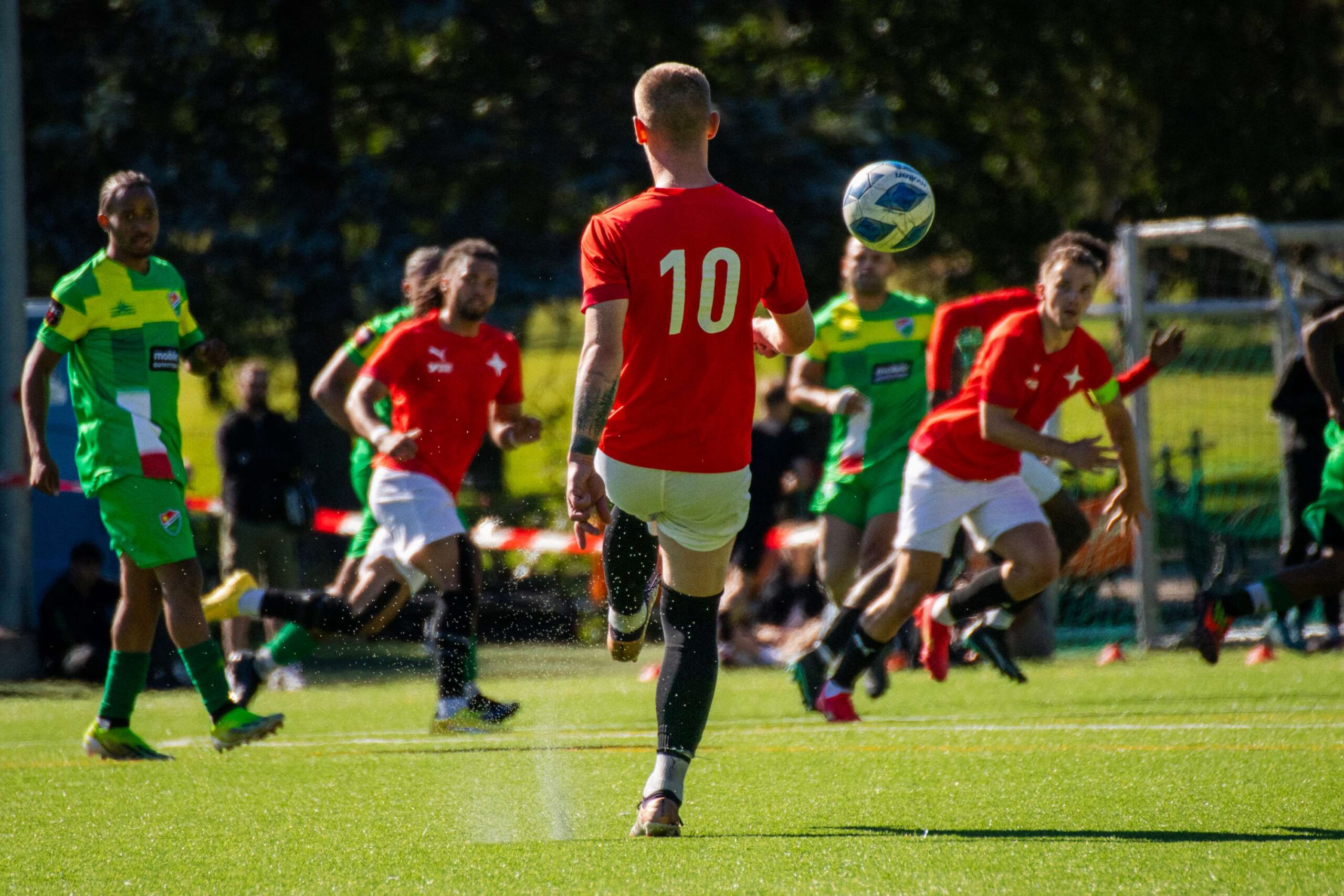 FC Finnkurd niukasti HIFK:ta parempi maalirikkaassa ottelussa