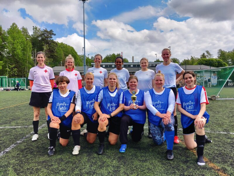 HIFK Red ja White yhteiskuvassa